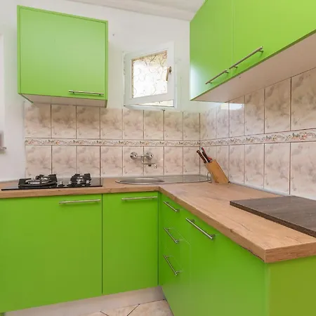 בית נופש House Tiana