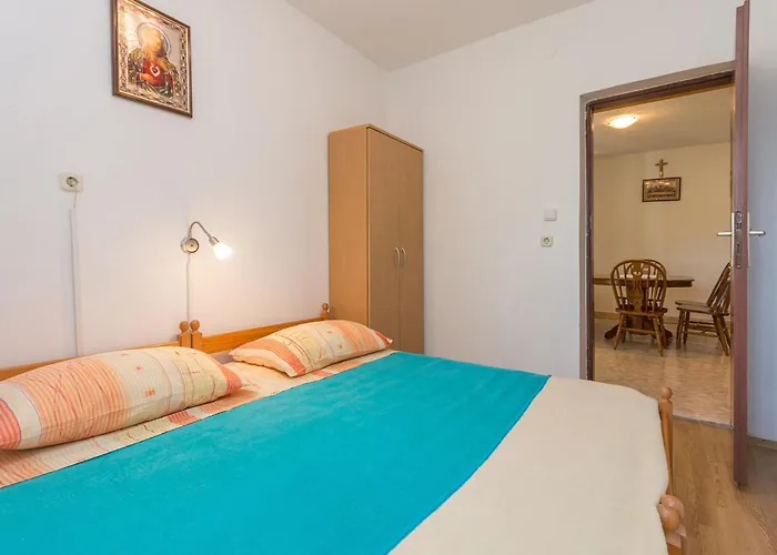 Prázdninový dům House Tiana Tkon